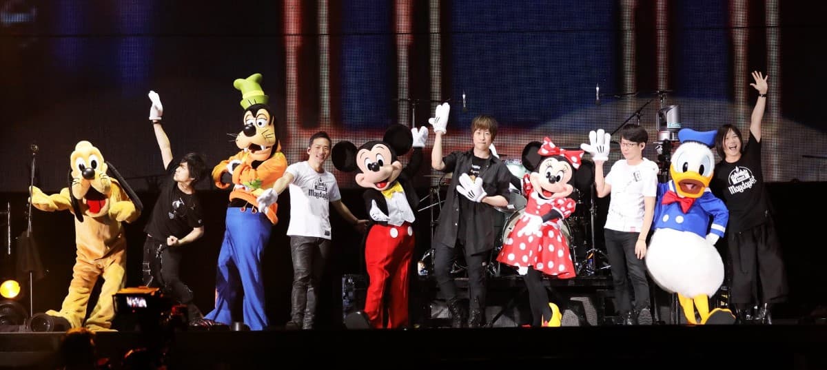 讓五月天帶你返回童話嘅晚上—JRI 2019 藍 Blue