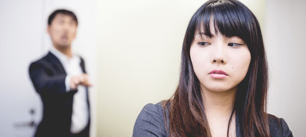 唔想被黑名單就要睇 「扮工室」十大最難頂嘅同事行為