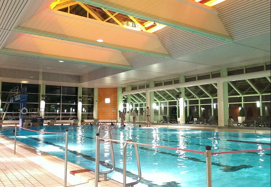 泳池消毒水味原來是「這些」組成…網:嘔嘔嘔嘔嘔