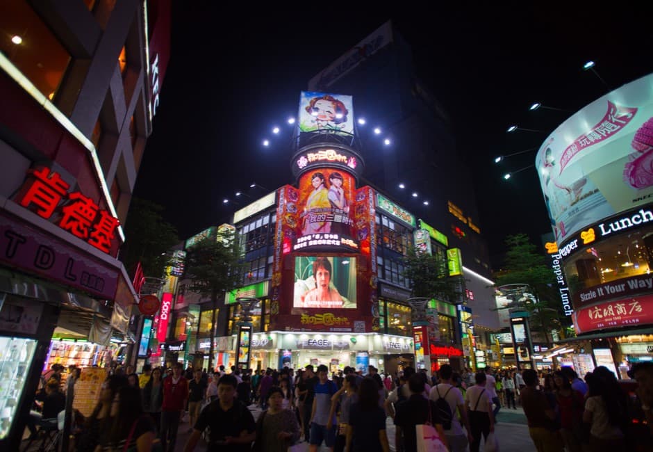 西門町好無聊已經沒落了?網友揭「必吃神店」狂打臉!