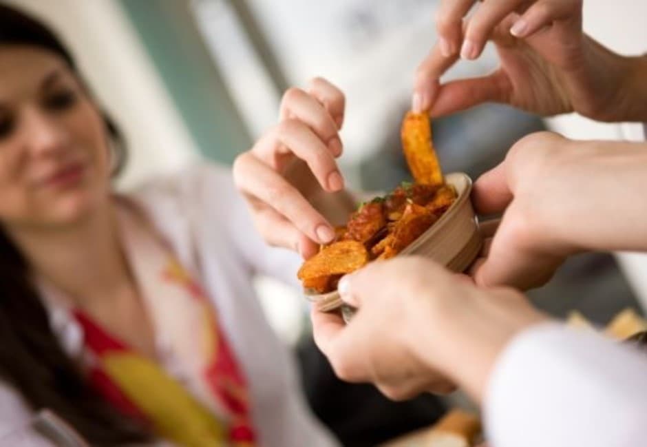 便利商店也買的到「炸雞皮」了!網友:喝啤酒的新絕配