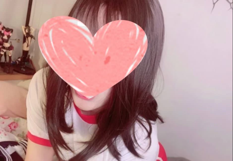 「真理運動服」自拍照吸千讚…真相曝光網全嚇壞:早點說啊