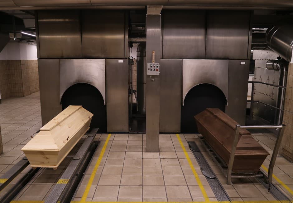 網傳武漢病患未死遭焚化慘叫 網友用科學解釋:沒事的
