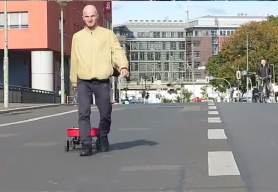 地圖駭客出沒!用一台推車讓路況塞爆 騙倒Google地圖