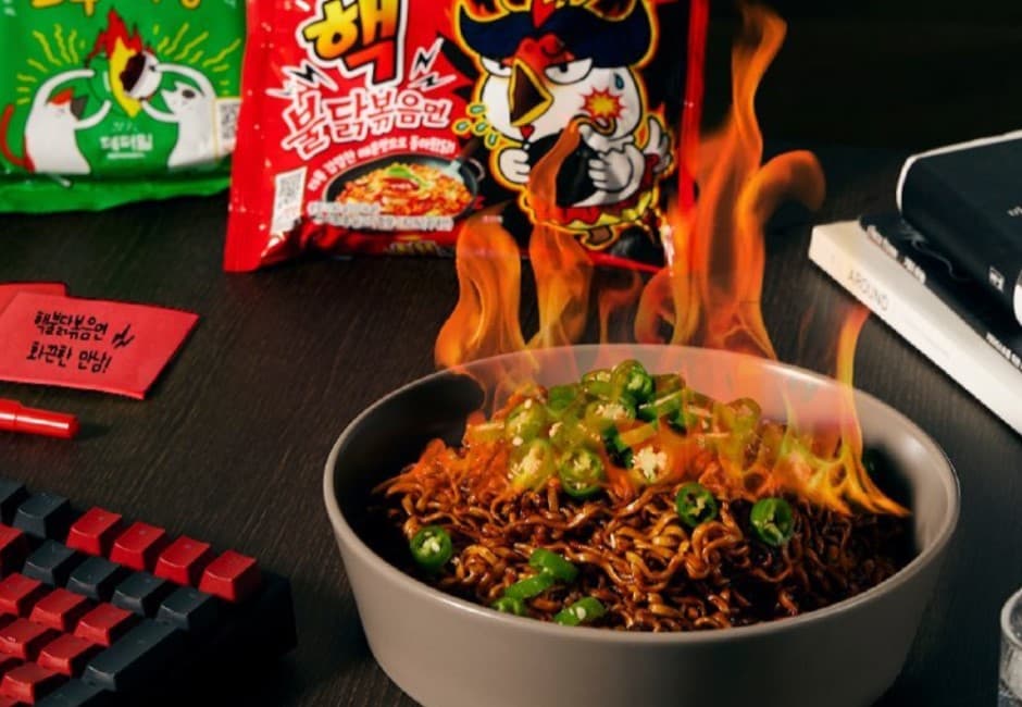 激辣才夠爽!3大易上癮「邪惡系」爆汗泡麵 網友吃到噴火飆淚也甘願