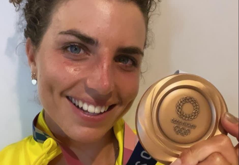 不只能保護女孩!她靠「保險套」修輕艇摘銅牌 澳選手:想不到吧